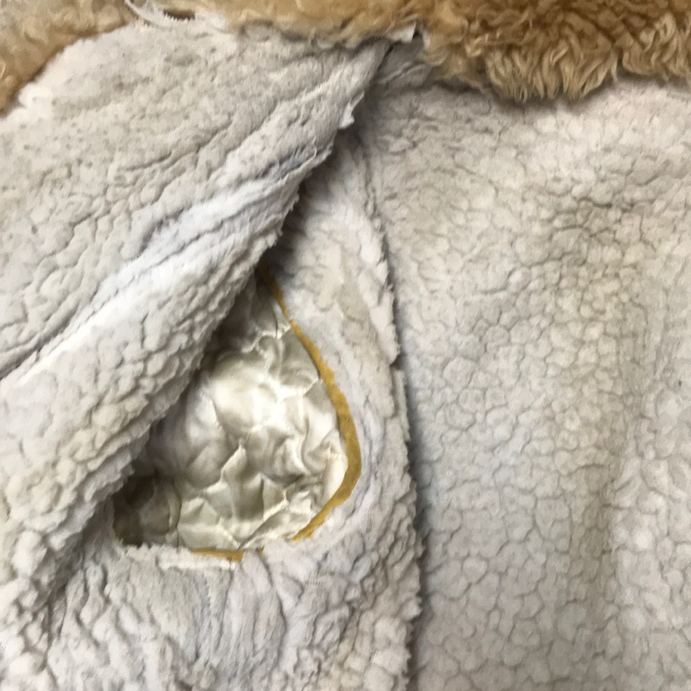 Vintage Winter Suede Coat - Picture 16 of 16